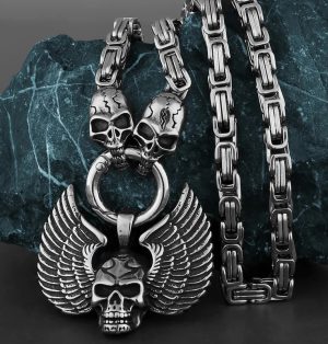 Winged Skull Pendant With 24 Byzantine Skull Chain Stainless Steel 6